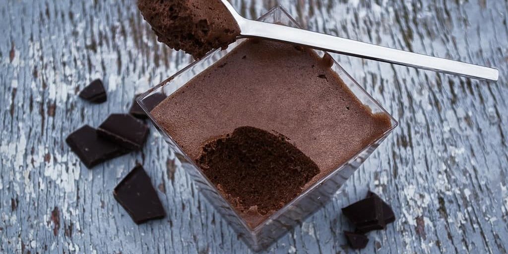 Raw Chocolate Mouse Raw Chocolate Mousse (A Healthy, Guiltless Choice!)