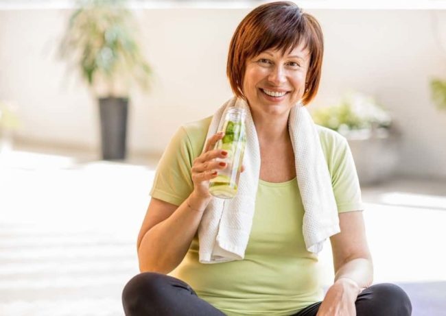 Simple Lifestyle Changes for a happier Menopause with Nutrition Key Lifestyle Changes Menopause